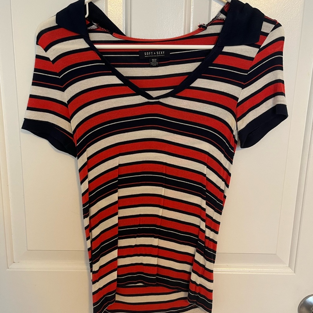AMERICAN EAGLE stripped collar shirt